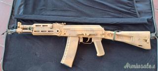 IZHMASH MKK102 .223 Remington compreso di accessori fab/utg