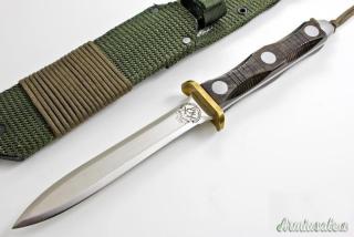 Cerco John Ek Commando modelli M1 - M2 - M3 - M4 - P1 - P2 - P3 - P4 produzione Rickmond anni 80