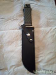 Survivor modello Spyderco