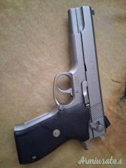 Smith & Wesson 1006  10mm Auto