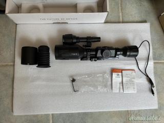 ATN X-Sight 4K Pro 3-14x + torcia IF + batterie ricaricabili x torcia
