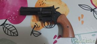 Pistola scaccia cani a Salve BRUNI Magnum 380 - 9 mm