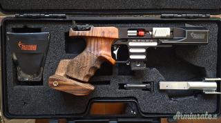Pardini SP cal 22 . LR  .22 LR Long Rifle