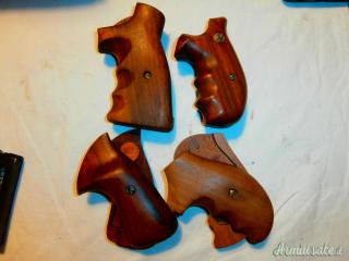 guancette per Smith & Wesson telaio J e K round a square butt