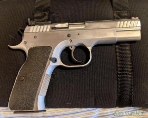 Tanfoglio Stock 9x21, FAL L1AL .308,  Franchi Alcione 12 , Dillon 550 9x21
