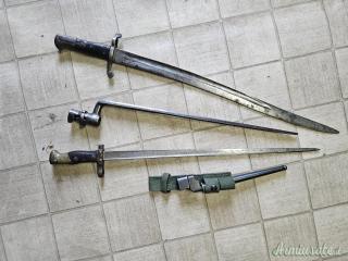 LOTTO 13 Baionette varie nazioni ww1 ww2 1gm 2gm