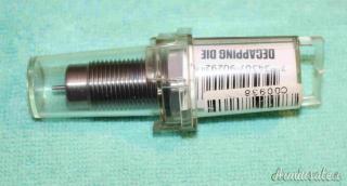 Lee Universal Decapping Die