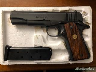 Colt modello 1911 Government Mark IV serie 80 .45 ACP