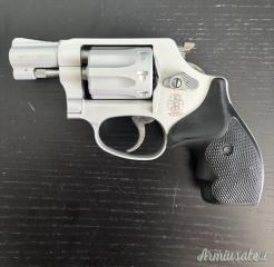 Smith & Wesson 317 .22 LR Long Rifle