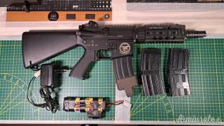 Fucile Softair G&P M4 / CQB + 3 Caricatori + Batteria, Caricabatteria e Pallini REGALO
