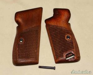 Guancette in Legno  Sig  210