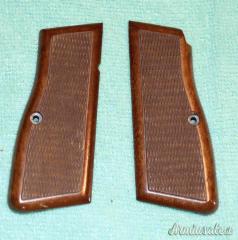 Guancette in Legno Browning HP T1000