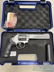 Smith & Wesson 617 .22 LR Long Rifle