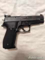 SIG-Sauer P226 9x21mm IMI