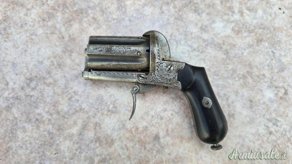 Pistola Pepperbox a spillo produzione belga cal 7mm 6 colpi ottime condizioni