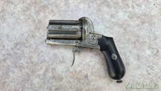 Pistola Pepperbox a spillo produzione belga cal 7mm 6 colpi ottime condizioni