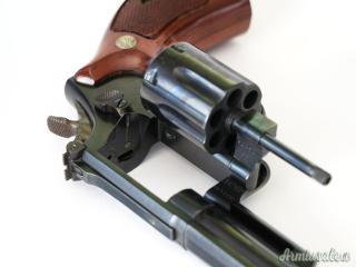 Smith & Wesson 19-5 .357 Magnum con corredo