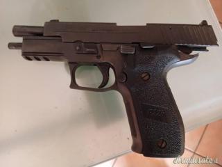 SIG-Sauer P226 9x21mm IMI
