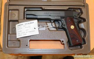 Pistola Colt 1911A1 Cal.45HP--ACP