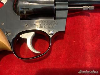 REVOLVER KORTH CAL.22 LR