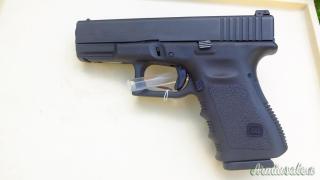 Glock 19  gen 3  9x21mm IMI