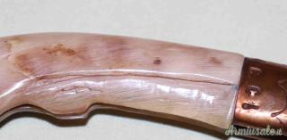 Coltello Manico Montone Striato