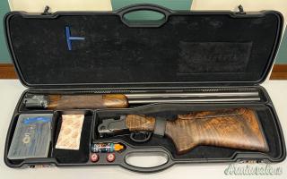 Beretta DT 11 Trap , Black edition 12