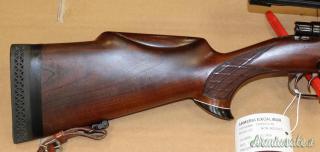 Carabina Domoulin Cal. 6,5x68 con Ottica