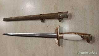 Pugnale da collezione
