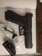 Glock 17 9x21mm IMI