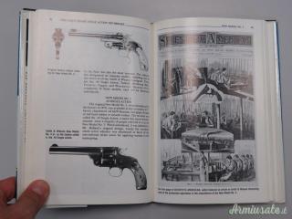 Libro sulla storia delle armi Smith & Wesson