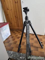 TREPPIEDE MANFROTTO 144B CON TESTA #352