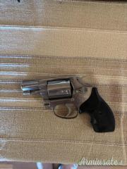 Smith & Wesson