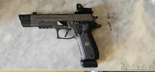 SIG-Sauer 226 9x21mm IMI
