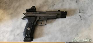 SIG-Sauer 226 9x21mm IMI