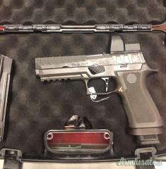 SIG-Sauer p 320 custom works 9x19mm Parabellum | Luger | NATO