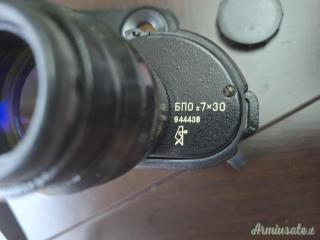 62 Raro binocolo militare corazzato in gomma 7x30 russo KOMZ БПO