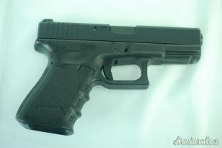 GLOCK MOD. 23 GEN. 3 CAL. 40 S.W.