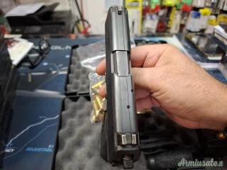 Heckler & Koch P2000 9x21mm IMI