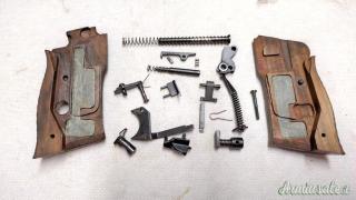 materiale per beretta 76