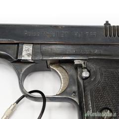 Pistola semi-automatica storica Bothmische Waffenfabrique Prage, modello 27, calibro 7,65.
