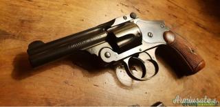 Smith & Wesson Safety Hammerless . 32 e 38 SW