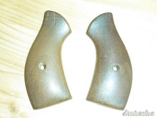Varie coppie non identificate