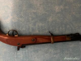 Pistola e fucile d'epoca avancarica