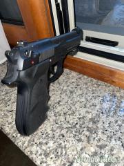 Beretta 96 BRIGADIER .40 Smith & Wesson | Auto  |  10 x 21 mm