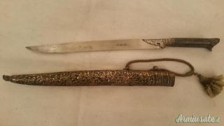 Coltello antico arabo