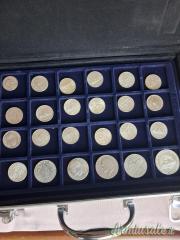 VENDO MONETE ANTICHE  AL MIGLIOR OFFERENTE .