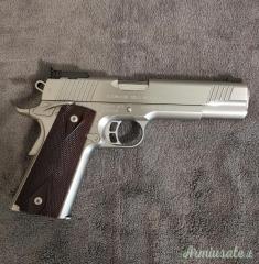 Kimber gold stainless match 2 .45 ACP