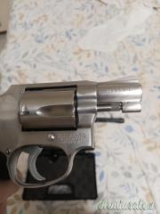 Smith & Wesson 640 Centennial  .38 Special  |  9x29mmR