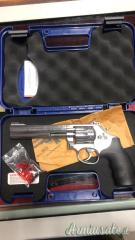 Smith & Wesson 617 .22 LR Long Rifle